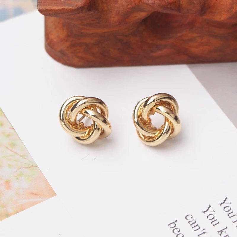 Stud Earrings for Women Rock Smooth Small Metal Knot Twist Flower Earrings Punk Party Jewelry