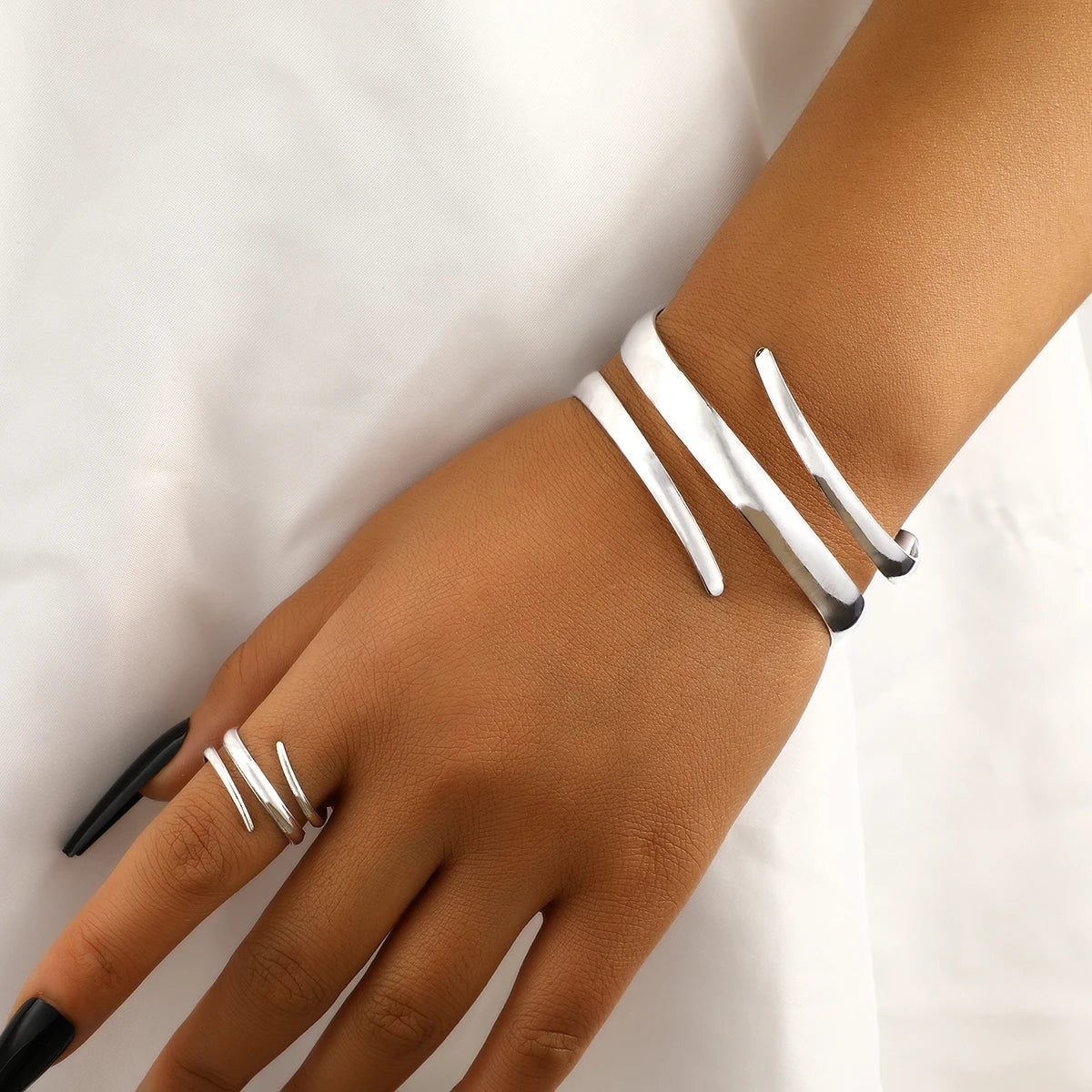 European And American Thick Bracelet And Ring Jewelry Set For Women Gold Color Geometric Line bracelets