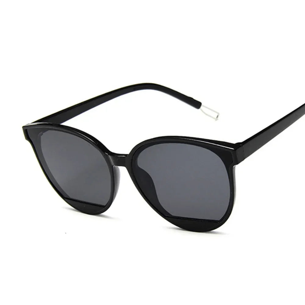New Arrival 2025 Fashion Sunglasses Women Vintage Metal Mirror Classic Vintage Sun Glasses Female