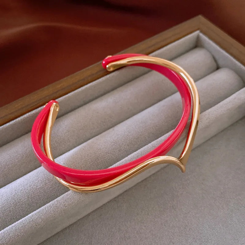 White Acrylic Bracelets Board Bend Metal Bangles Womens Hand Bracelets Geometric C- shaped