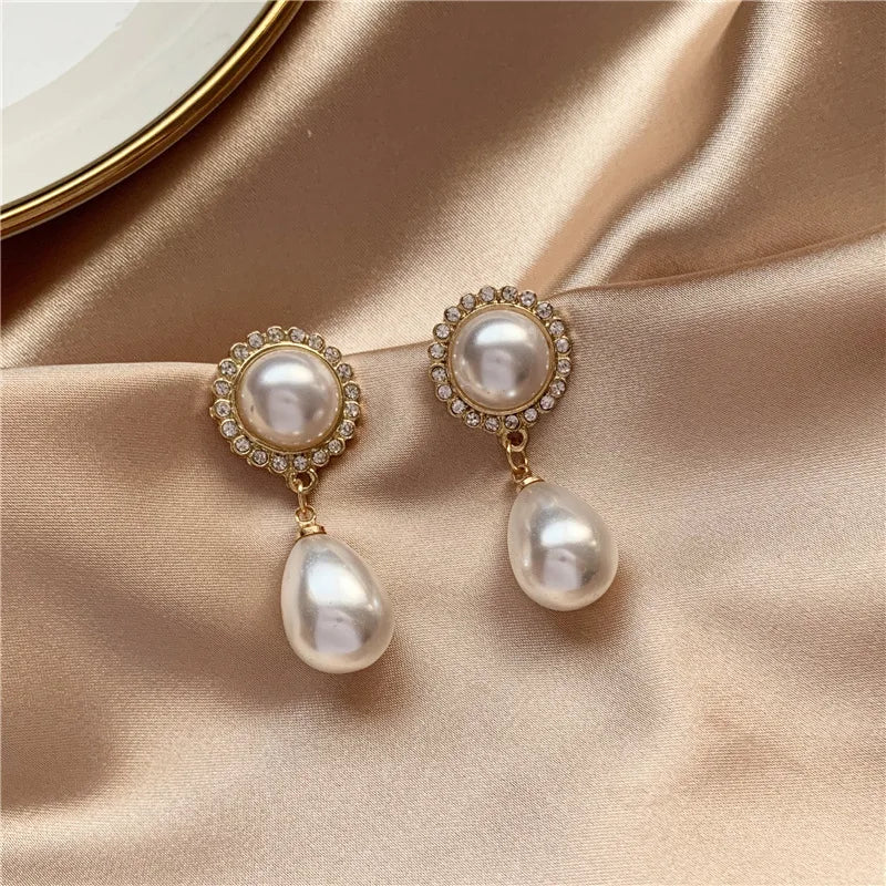 Women Earrings 2020 New Fashion Jewelry Korean Pearl Baroque Palace Elegant  Temperament Dangle