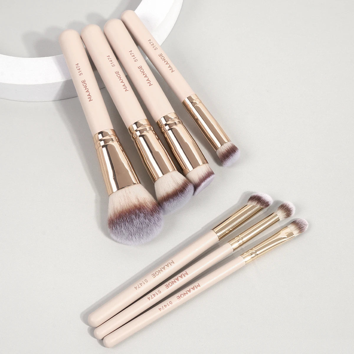 MAANGE 7pcs/set Makeup Brushes for Cosmetic Foundation Powder Concealer Blush Brush