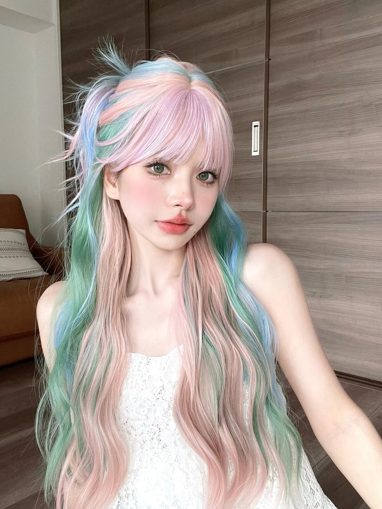 28Inch Iridescent Rainbow Color Multicolour Synthetic Wigs with Bang Long Natural Wavy Hair Wig