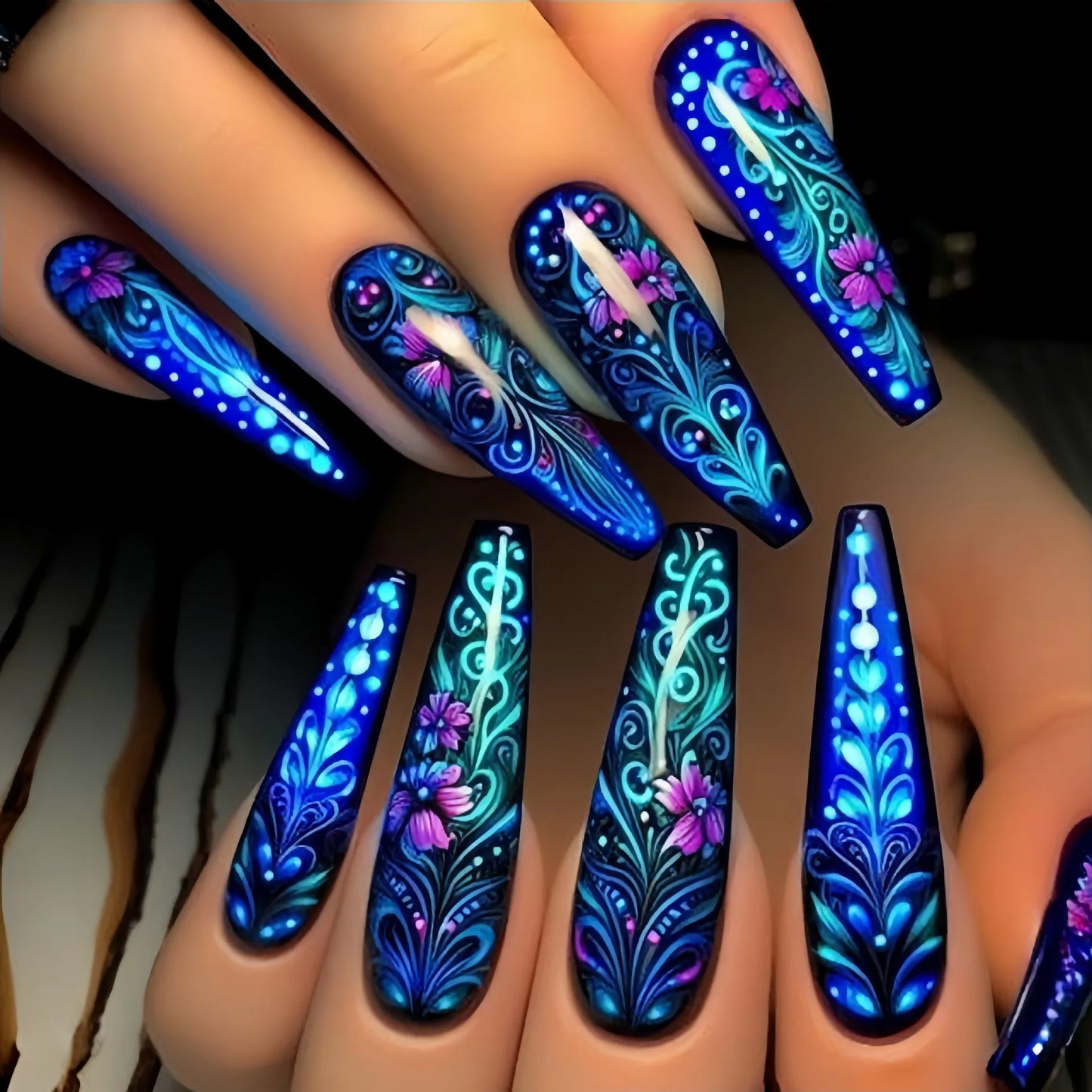 24pcs/set Medium long fake nails for women Spring summer flowers butterfly bee design faux ongles tips