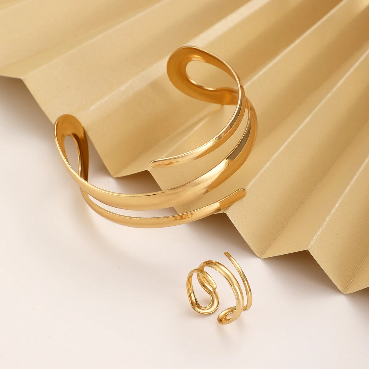 European And American Thick Bracelet And Ring Jewelry Set For Women Gold Color Geometric Line bracelets